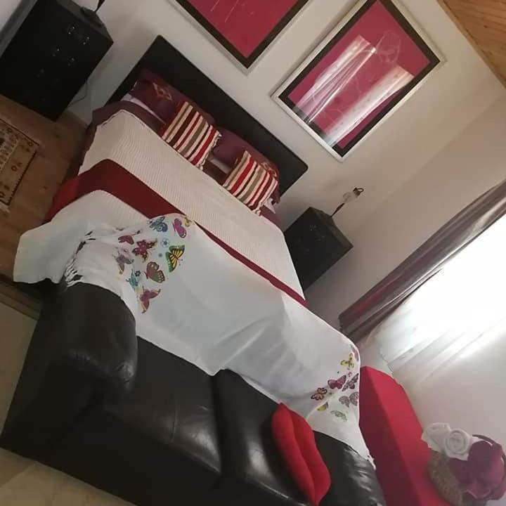 Yesil Kelebek Ev Hotel Kadikoy  ภายนอก รูปภาพ